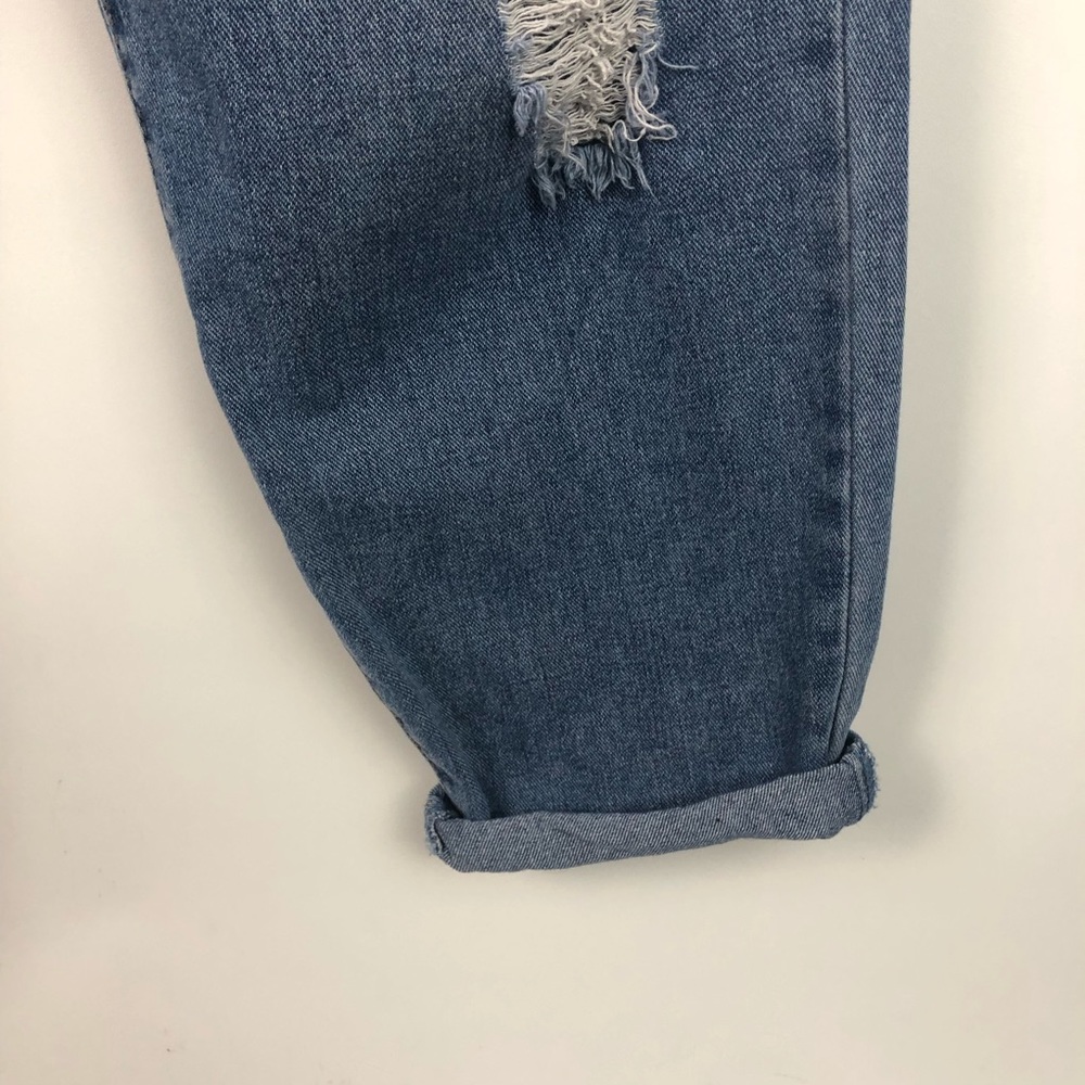 Forever 21 | Boyfriend Distressed Denim | 16 - Picture 5 of 7
